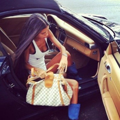 PLUG X WELCOME TO ST.TROPEZ