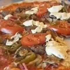 Kladdig pizza me bea #bomberågranater