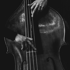 موسيقي الاله