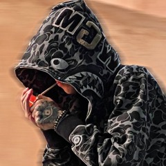 lilgiela33 - travado na festa/acordei de madrugada.wav