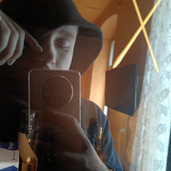 Mesz - Arien (@glokkeen_)