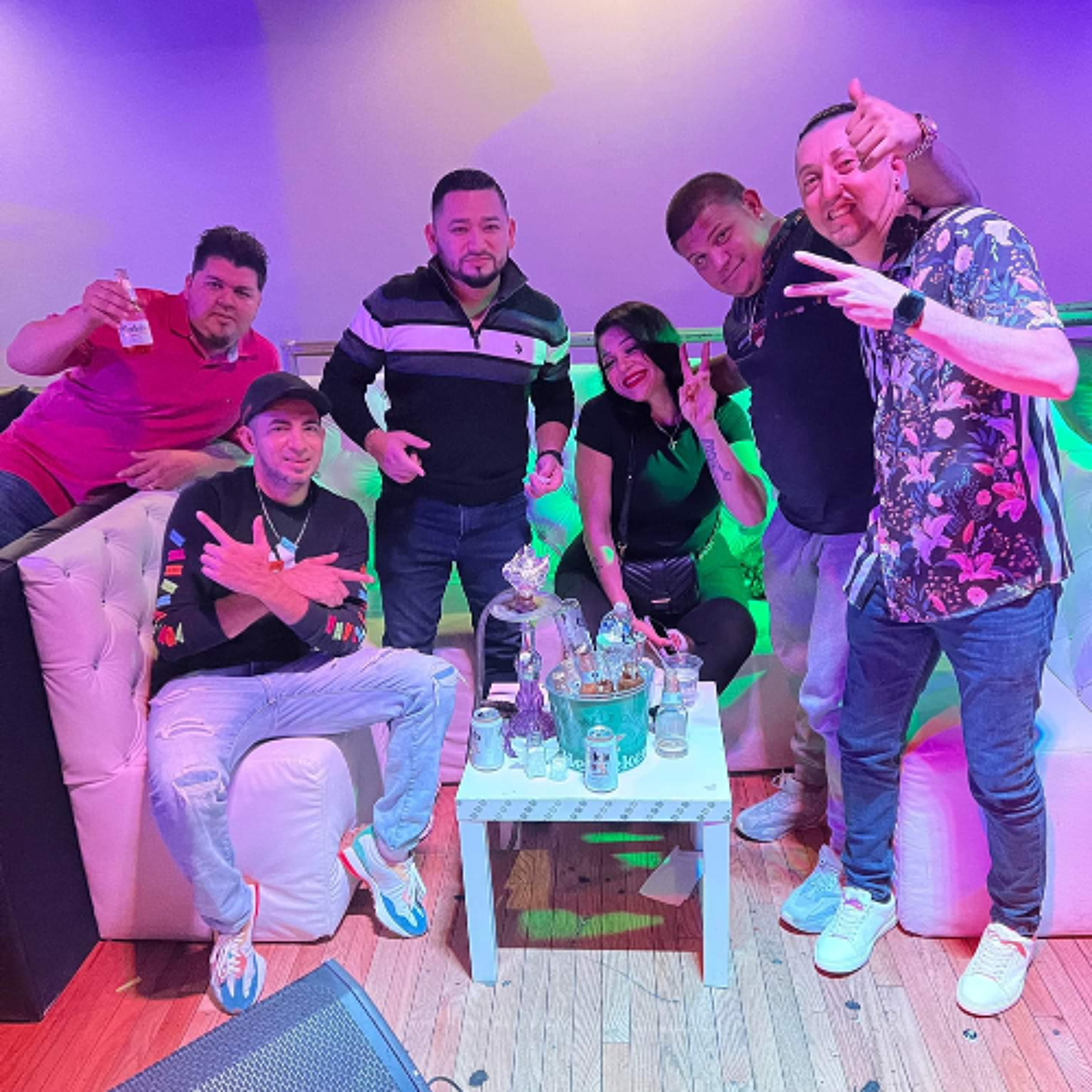 AMANTES DEL ROCK MIXX CON FLOW episode artwork