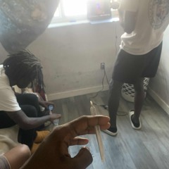 Mitchfrmda4 x Klo x lilblakkk FREE BUCKETS