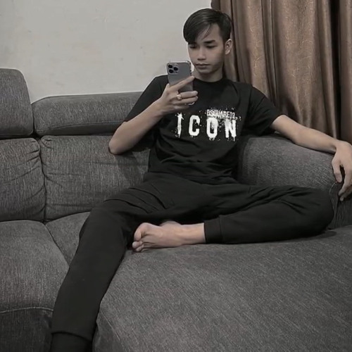 Quá khứ của anh là niềm đau của em_Bé Vinh✈️