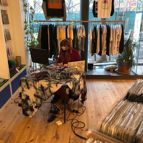 Commend Anywhere with pent @ The Lot Radio 11 - 24 - 2020