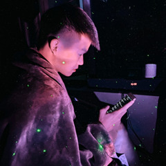 Track Hot - Thái Hoàng Remix