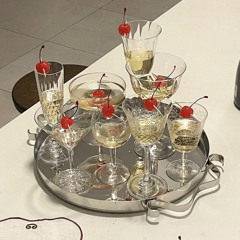 CHAMPAGNE SUNDAY