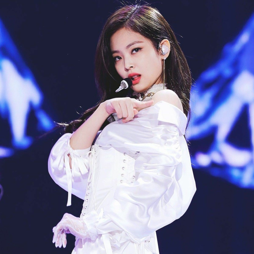 Listen to JENNIE - SOLO (Golden Disk Awards 2019 - Studio