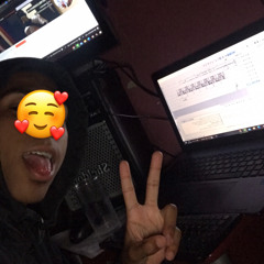 MC DOM JUAN CORAÇÃO AMOLECEU ELA JOGOU SARROU DESCEU [[DN DE FBG]]