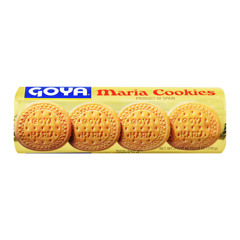 me eating Goya Maria cookies