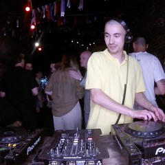 ESB RTS.FM x Paranoia Bar Kazan