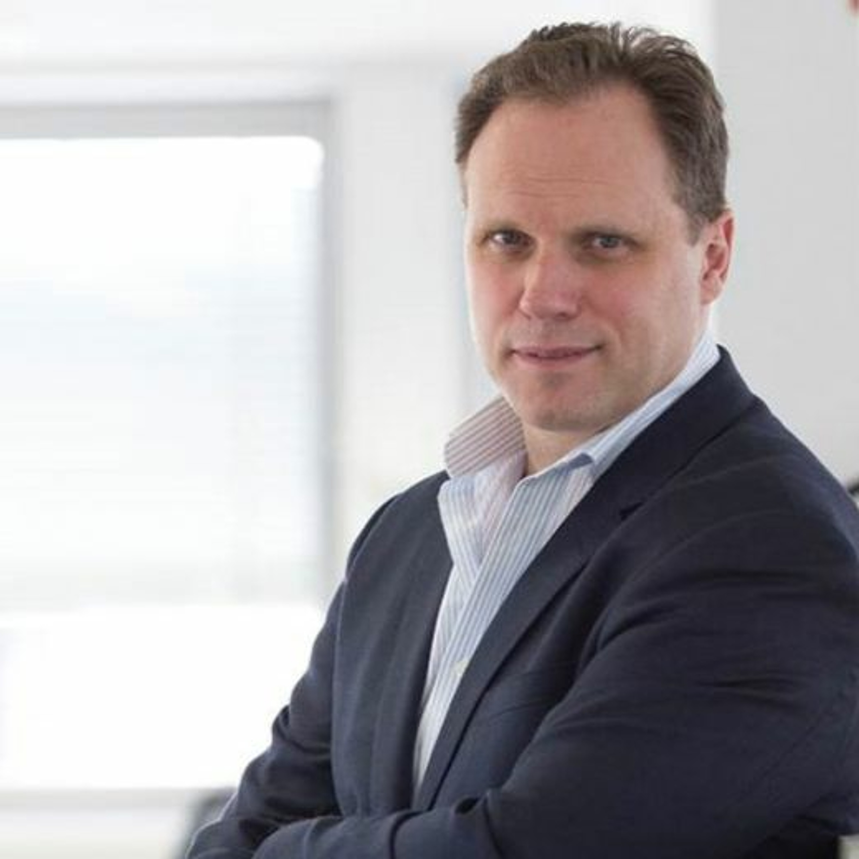 EQANET #101. Con Daniel Lacalle, economista y Ricardo Catalán, CEO de Lendismart. episode artwork