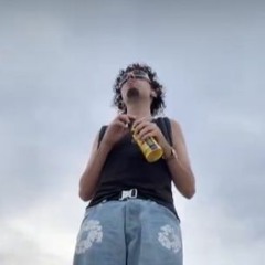 Kewiy - Feel! (slowed + Reverb)