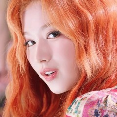 TWICE (트와이스) - MORE & MORE (VERSION EMO TRAP)