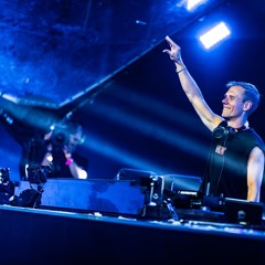 Armin van Buuren feat. Ava Silver - Lost In Time [PAROOKAVILLE 2025].mp3