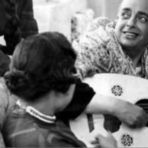 املأ الأقداح  فيك كل ما أرى - زكريا أحمد