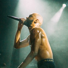 **Optimus Prime HTBAR1**