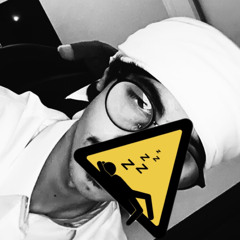 اسـمـحلي اشـوفك ♡︎