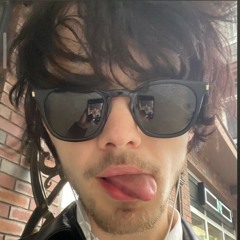 ПОШЛАЯ МОЛЛИ - ПОЙДУ НА СВО (ФУЛЛ ВЕРСИЯ) ft. lyndo