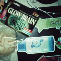GLOW BRAIN #2012 #GLOWINTHEDARK #spazz (pawl4k & gnd)