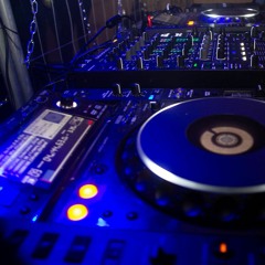 Mit 155 Klamotten aufm Traktor🚜 [Acid/Hardtechno]
