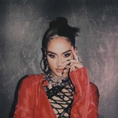 toxic (Shoe Retouch)