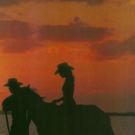 Morgan Wallen – Last Night (MOONLGHT Remix)