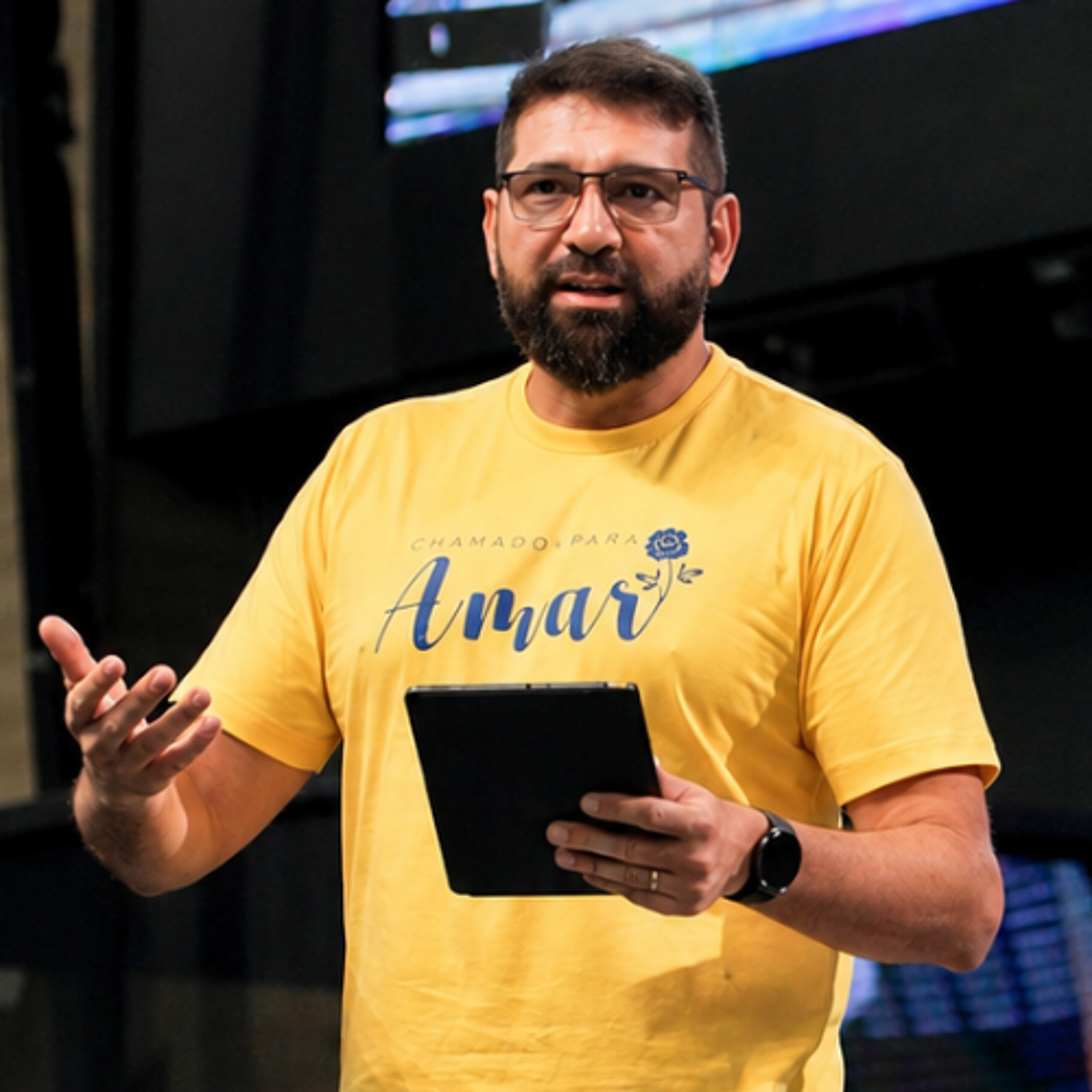 Servindo como Jesus: 3 características de quem serve com amor - Guilherme Diniz