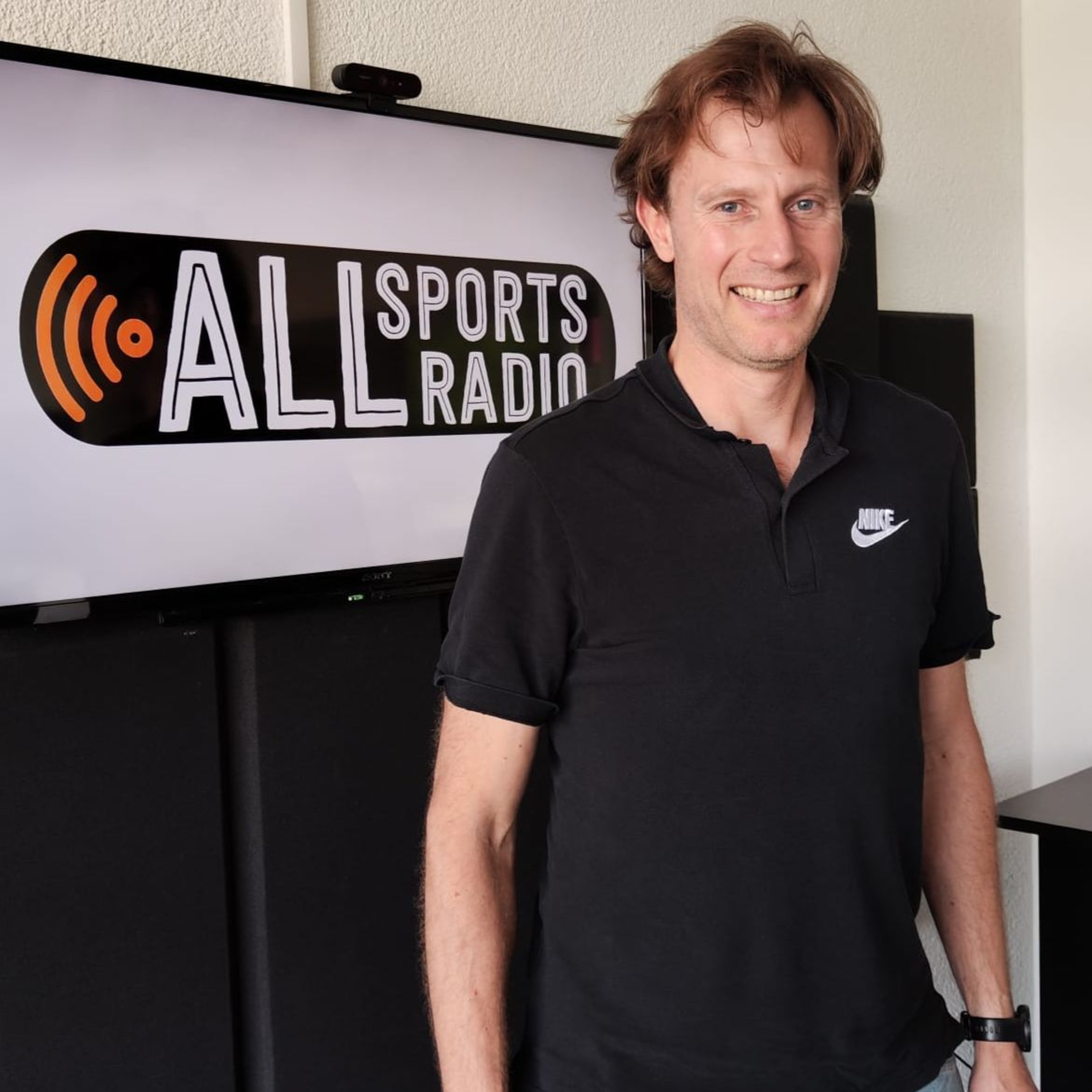 Helmplicht bij langebaanschaatsen veilig of overdreven? - ALLsportsradio LIVE! 5 september 2025 episode artwork