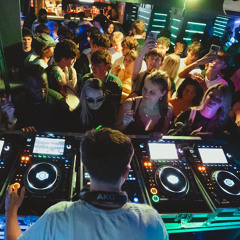 JayCee - Byrdhouse 🦜