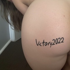 victory2o22 - Used2be (Prod. Shed Theory)