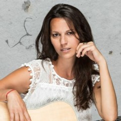 VIP - Aude Henneville : Une voix aux couleurs folk