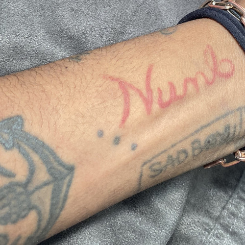 luvsic/ ft nhxmnt