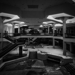jubilee line by wilbur but it’s playing in an abandoned mall