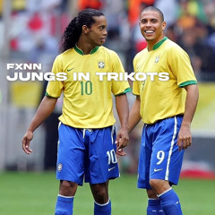 Jungs in Trikots