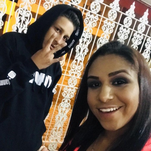 MC DANNY - CHUPA EU - RESPOSTA - MC G7 MAMA EU - DJ MEDINNA 2K2K
