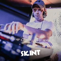 Covid-19 Lock Down Clubland. DJ Steven Leslie