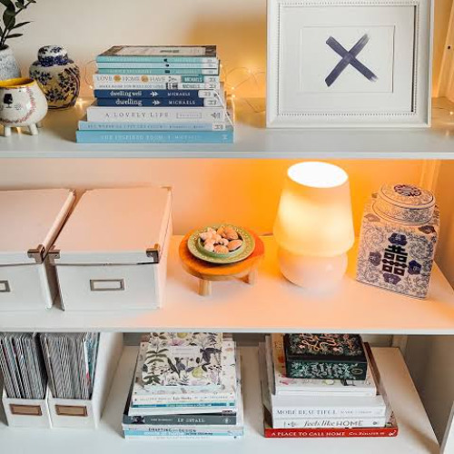The Shelf Lamp