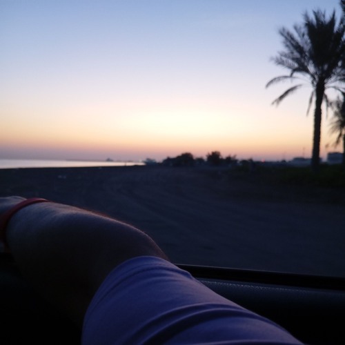 - عمالة تخبط فيا