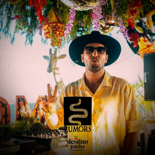 Apache live at Rumors at Destino Pacha
