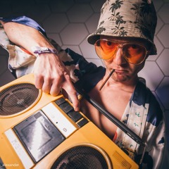 01 Juicy Party In Motyga