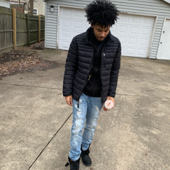 BLAKK WILL ft. Moband$ - Right On It