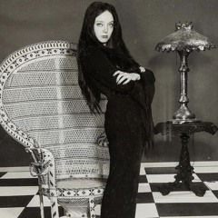 Morticia Adam’s  Dub by Mynotorstepa