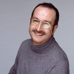 Steve Wright on BBC Radio 1 in the 80s- studio quality montage
