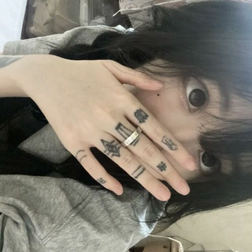 จะเอาอะไรกับผู้ชายลั้ลลาวะ lah?