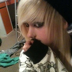 Xxz0mb13sh4wtyxX - Scene Whore