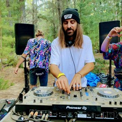 [002] Isolation Mix