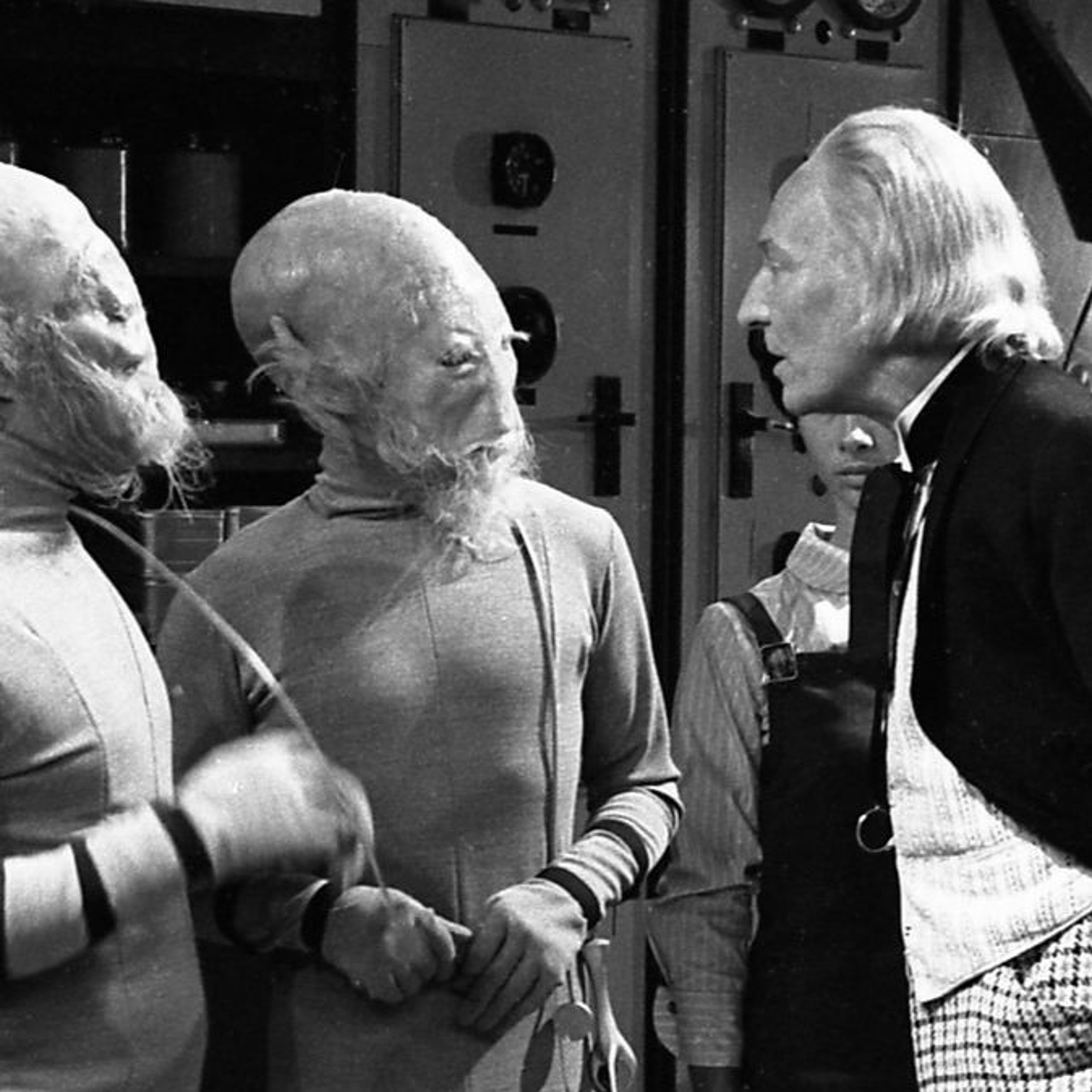 2 Guys A Girl And A Podcast Episode 254 - Doctor Who - The Sensorites episode artwork