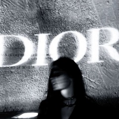 Love In Dior