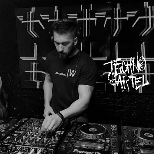 01 | 2023 | Selected Sets | Techno